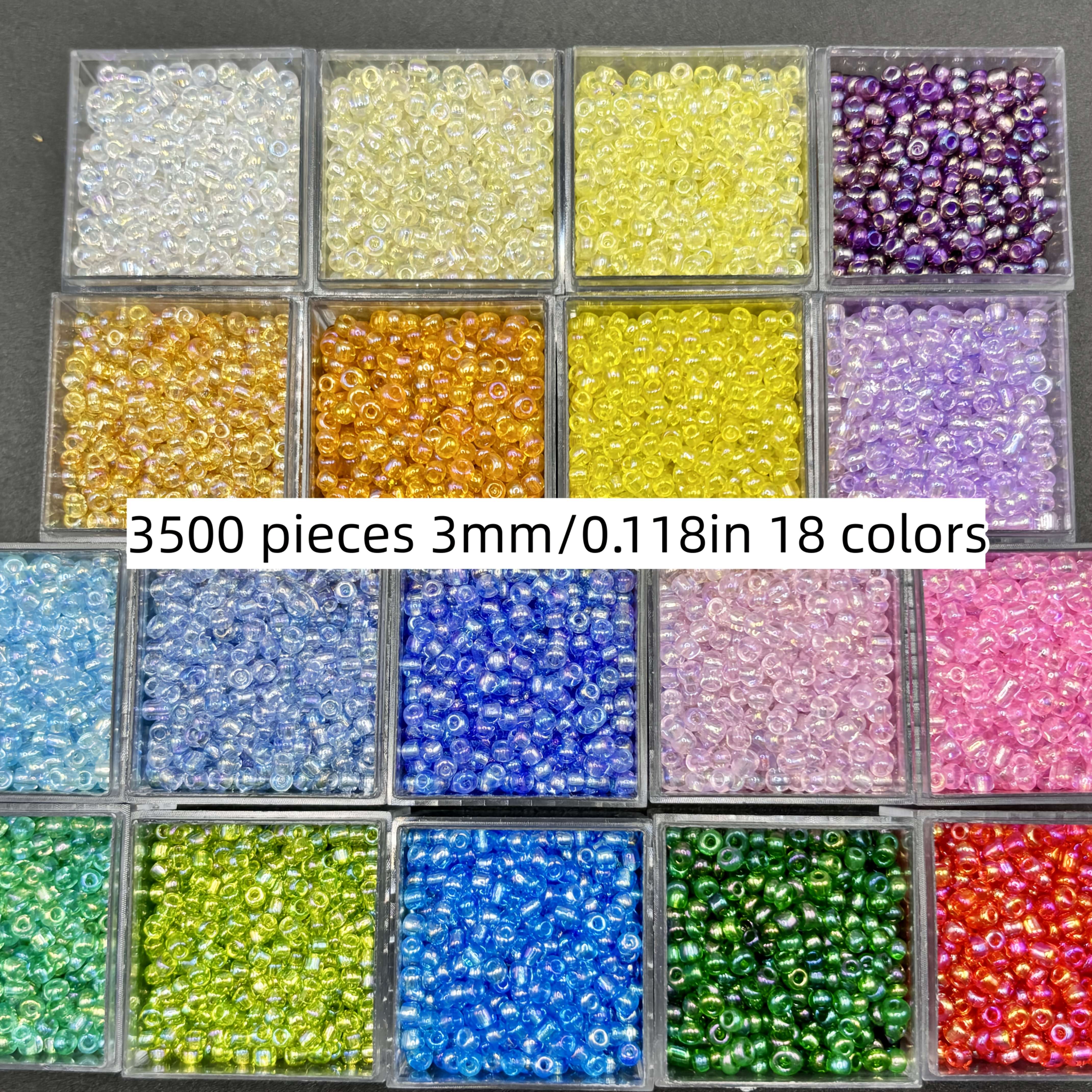 E-shop 3500 Bunte Glasperlen Set 3mm, 18 Farben, 6.5G pro Packung Gesamt 117G/4.12Oz, Mini Perlen Großpackung Hochwertiges Zusatzmaterial Geeignet für