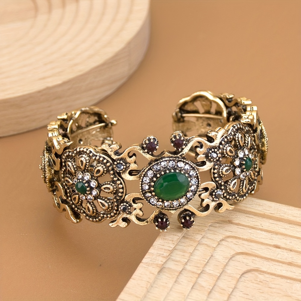 TEMU Bracelet Vintage pour Femmes Turc avec Design Élastique, Arabes Ajourés, Bijou Ethnique Traditionnel d' Médiévale, Incrusté de Strass Colorés,