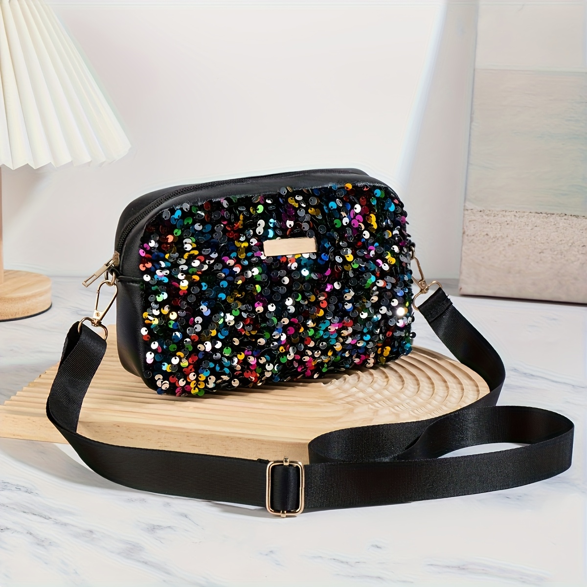 Image of ' Crossbody Bag, Women's Fashion Sequined Phone Pouch, Casual Lightweight Shoulder Bag With Adjustable Strap, Zippered Women' Purse, Suitable For Daily , , And Parties