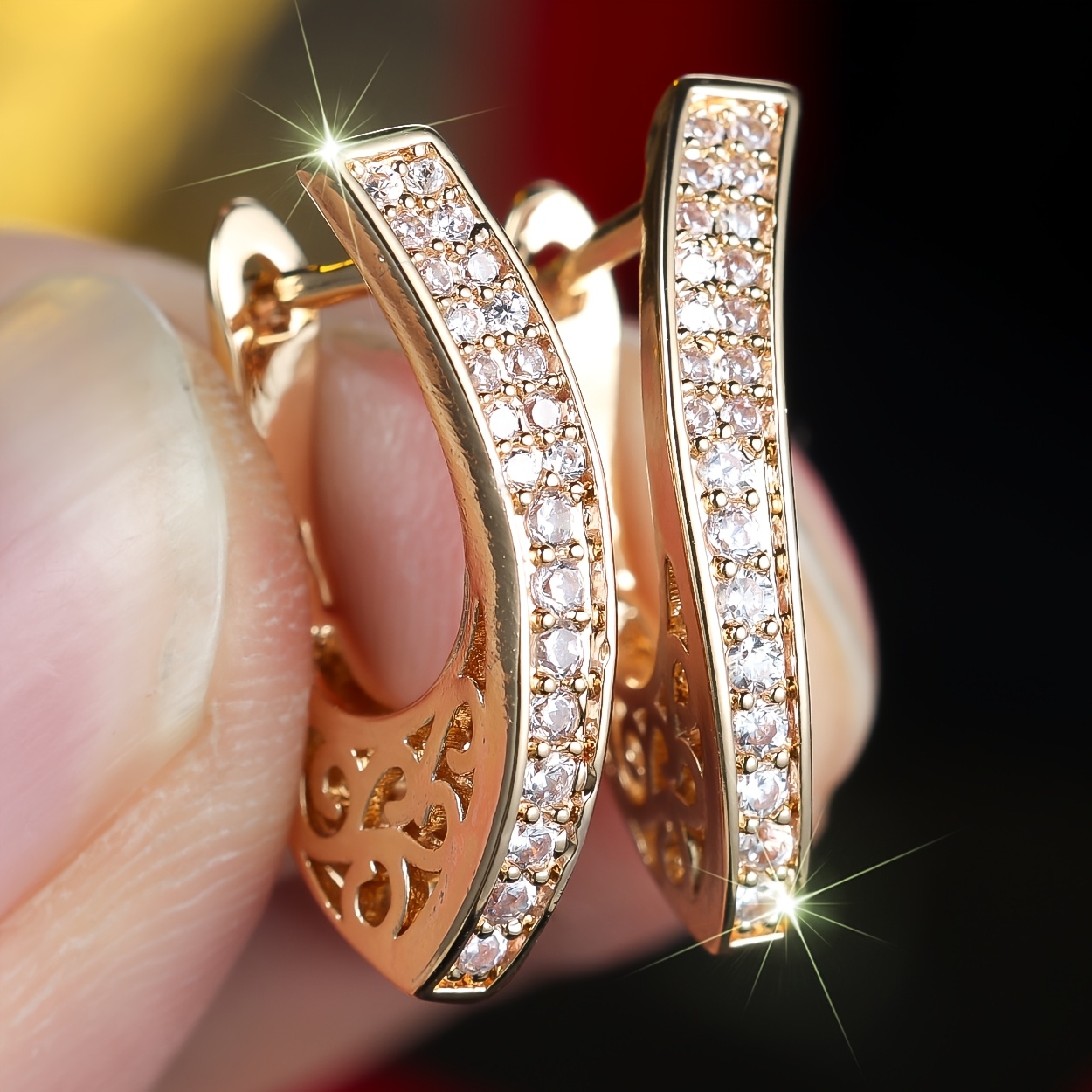 TEMU Angol A Pair Of Women's Classic Luxurious Elegant -shaped Earrings Inlaid With White Synthetic Synthetic Zirconia, Exquisite Jewelry Accessories