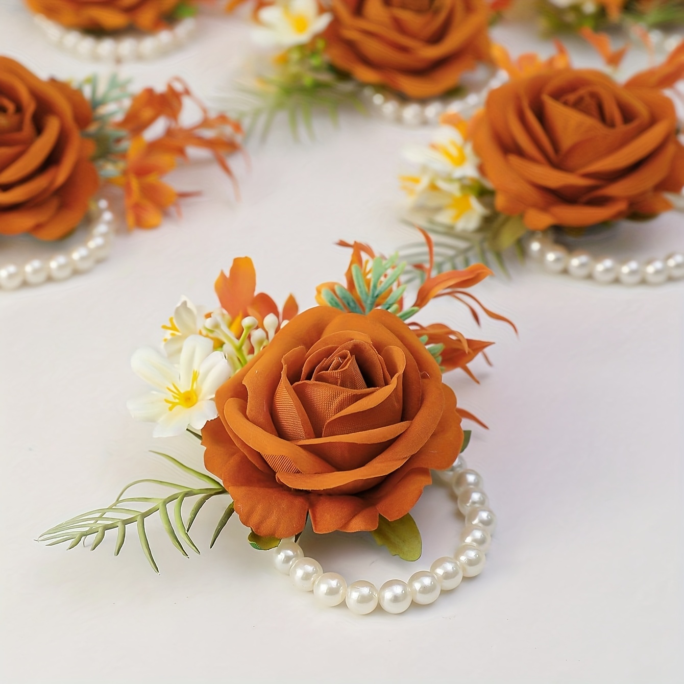 6pcs Orange Princess Roses with Small Daisies Wrist Flower