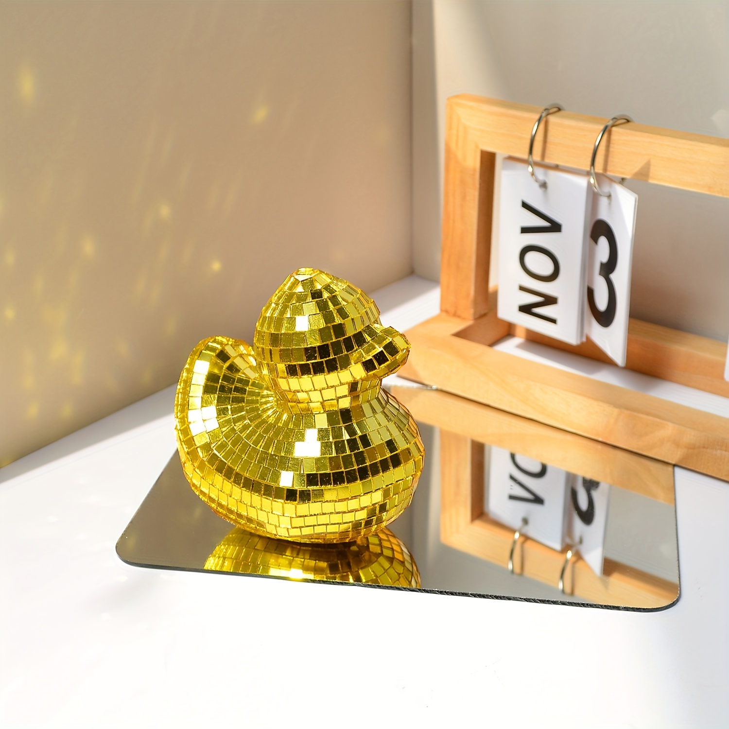 

Disco Mirror Duck Decoration - Ideal For Home, Tabletop Display, And As A Gift For Arts & Crafts Enthusiasts, No Electricity Needed