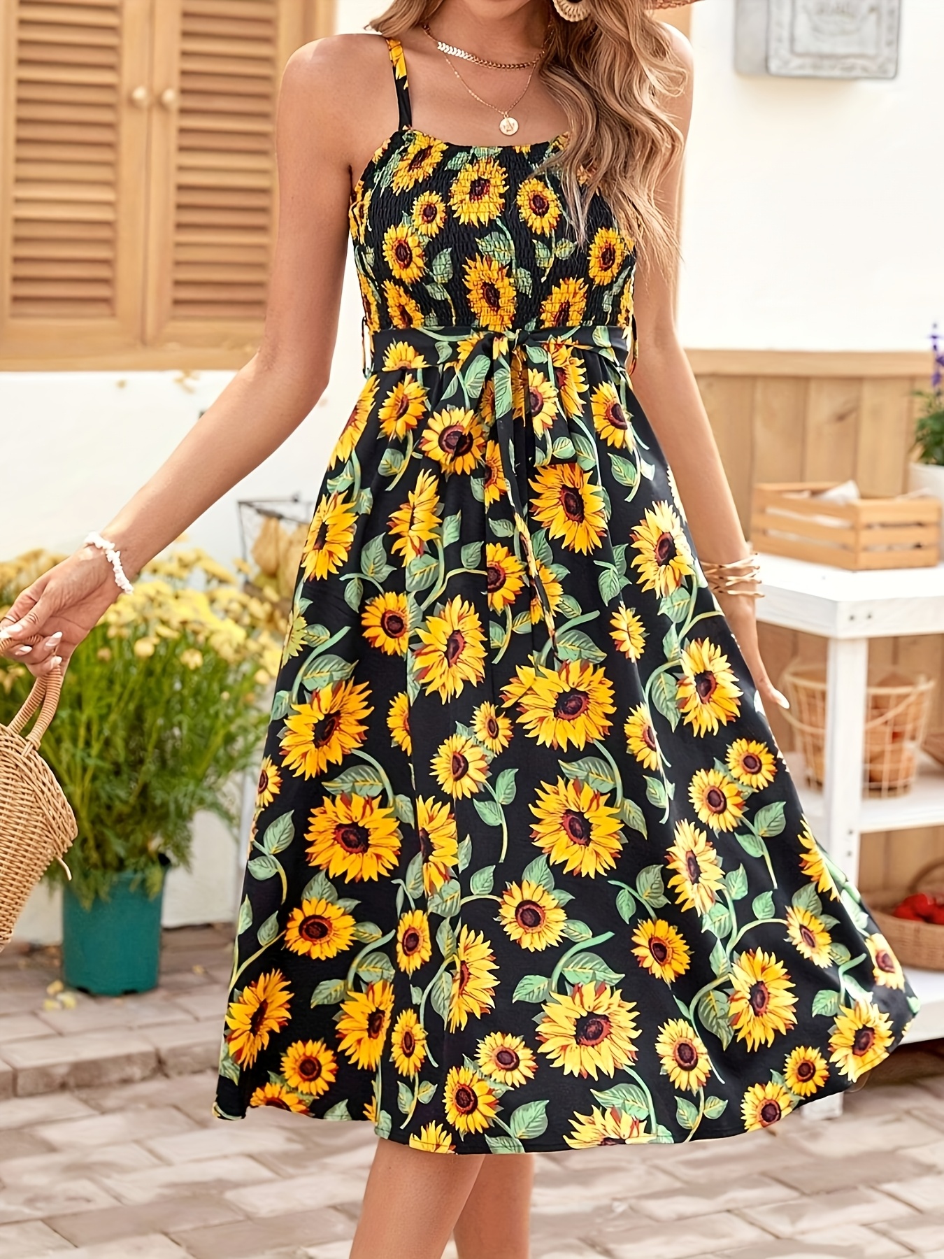 Sunflower-Printed Midi Dress/pearl white