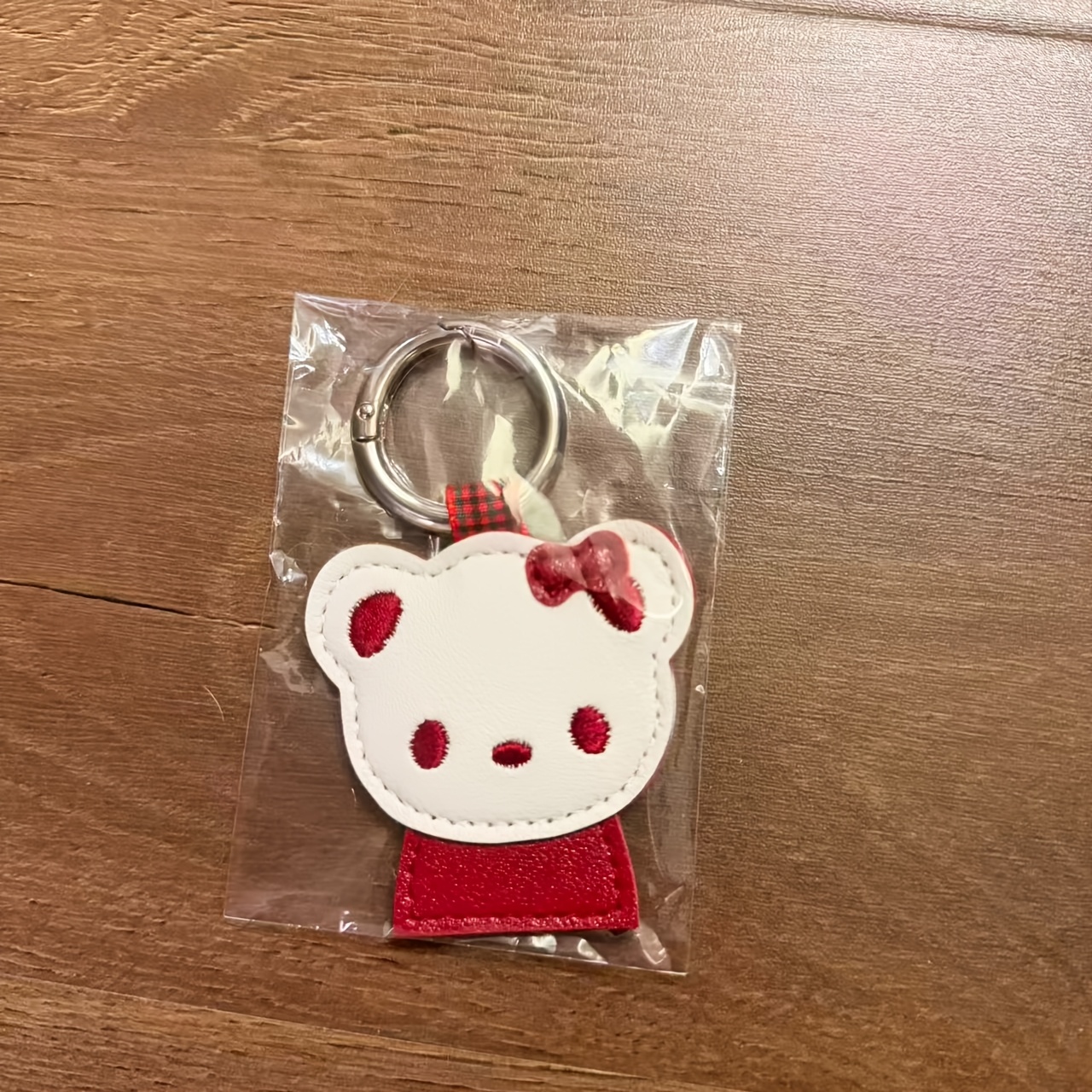TEMU のリアちゃん ネームホルダー - かわいい リアちゃんファン向け 日常使いやギフトに テーマアクセサリー