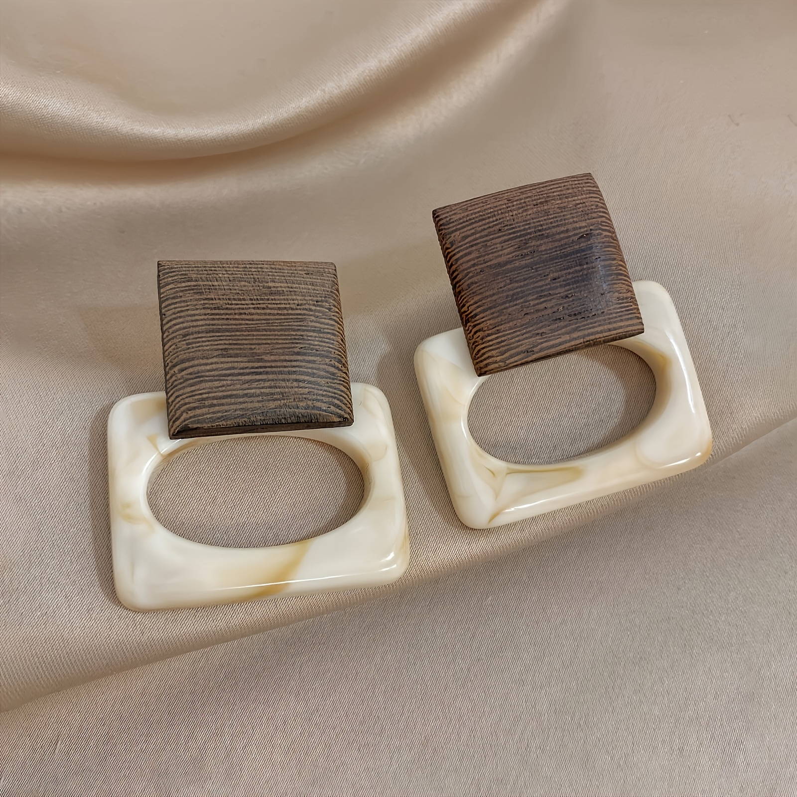 TEMU 1 Paire de Boucles d'Oreilles Carrées Élégantes en Bois pour Femmes, Mode Géométrique , Charme Vintage, Ajouts d'Oreilles, Boucles d'Oreilles