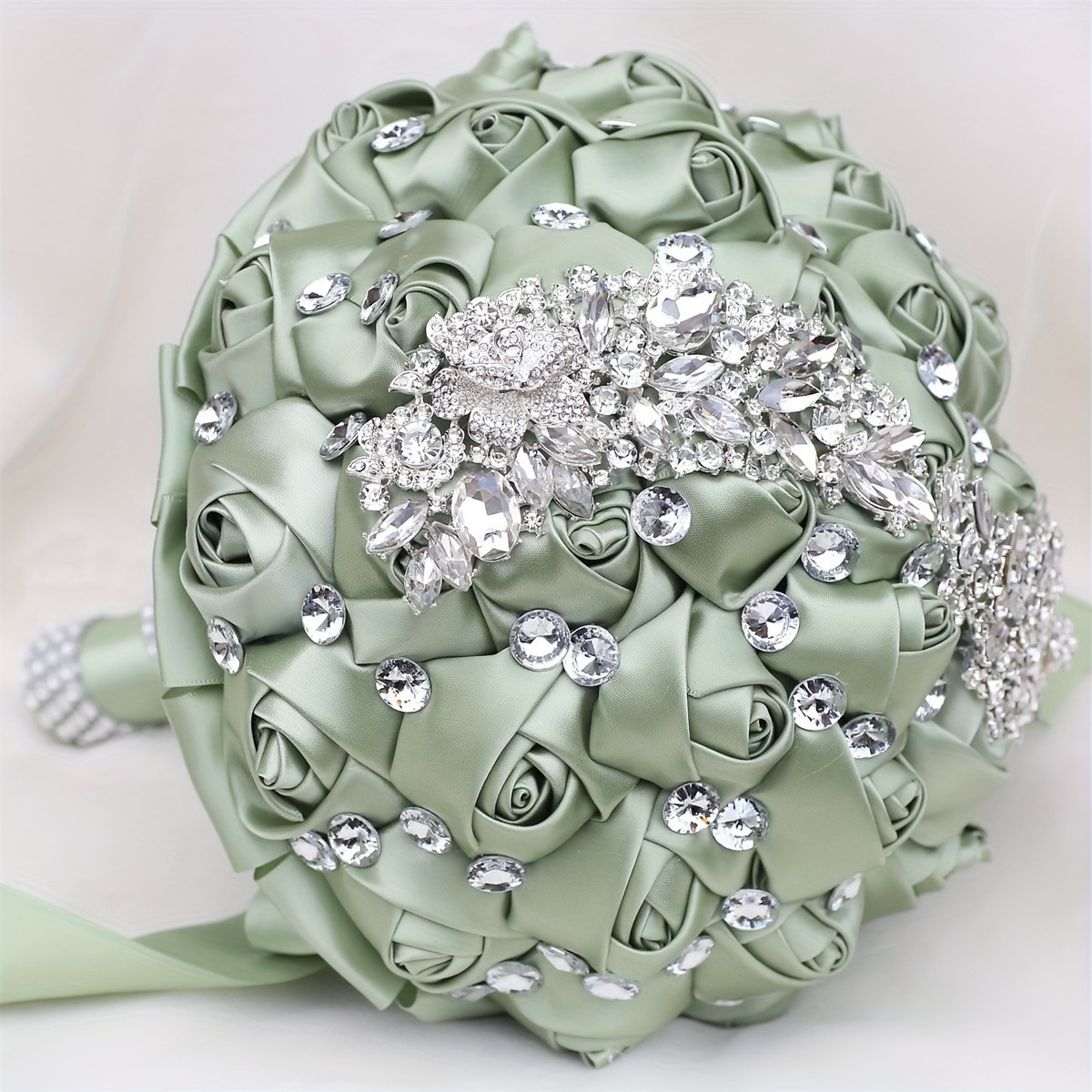 zamonaviy to'y buketi, yaltirab turadigan kristallar, polyester va spandeks bilan, qo'lda ushlash uchun to'y gulchambari, w445 tafsilotlari 4