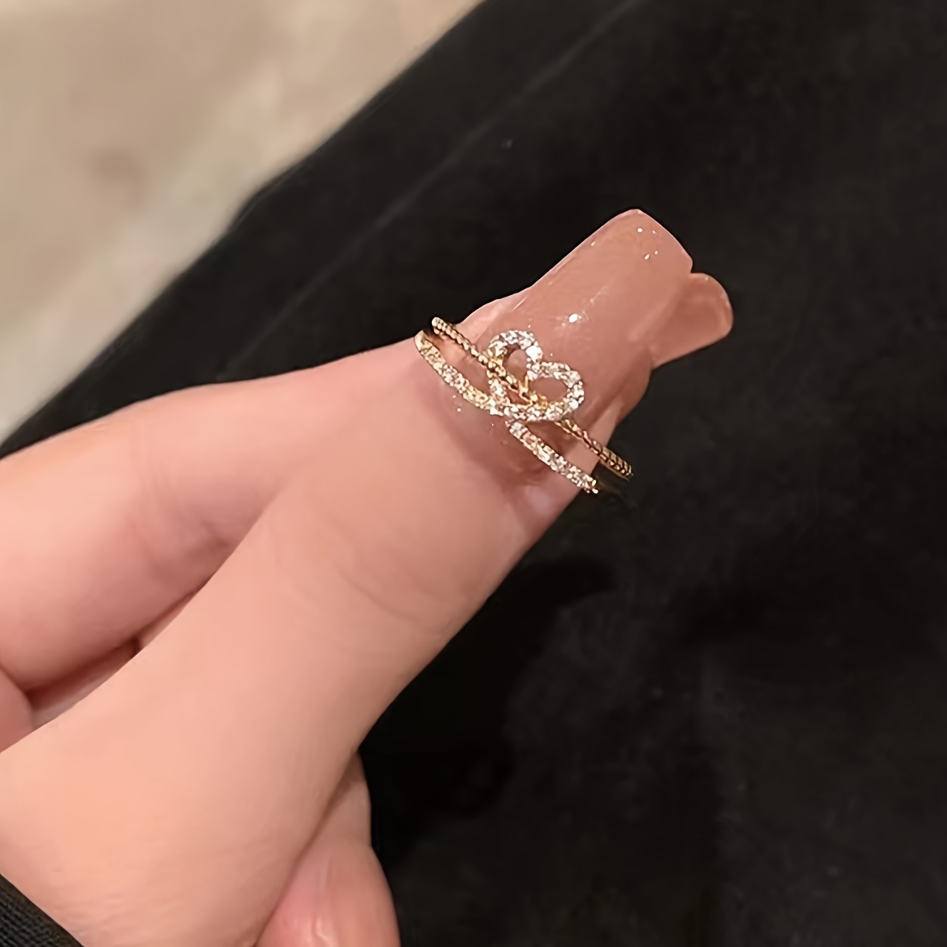 A Ring With An Design, Copper Micro-inlaid Zirconia, Suitable For Women' Wear