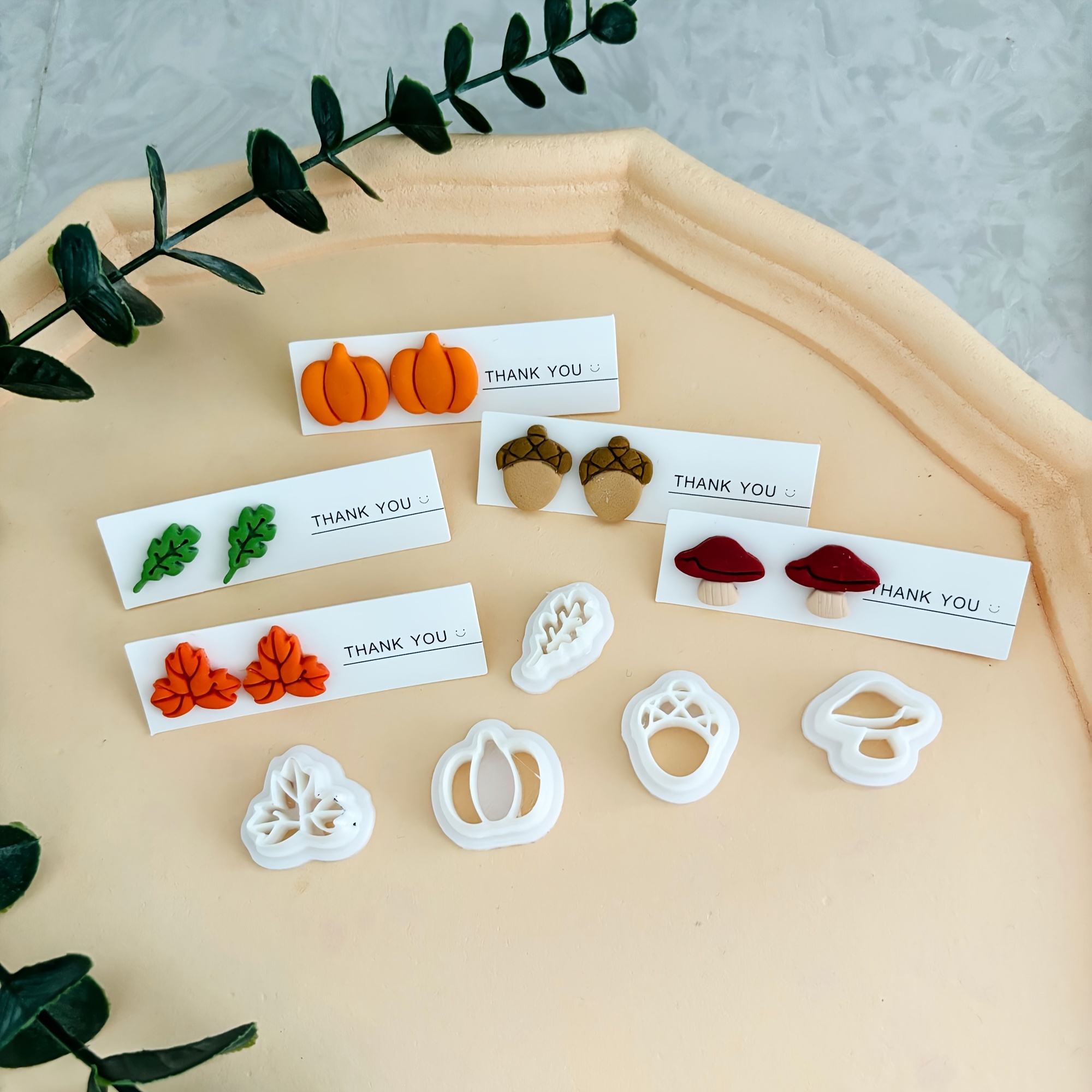 

Autumn Theme Polymer Clay Cutters Set Of 5, Fall Season Jewelry Making Kit With Halloween Earring Designs, Polyresin Clay Sculpting Tools For Diy Craft, No Power Supply Needed