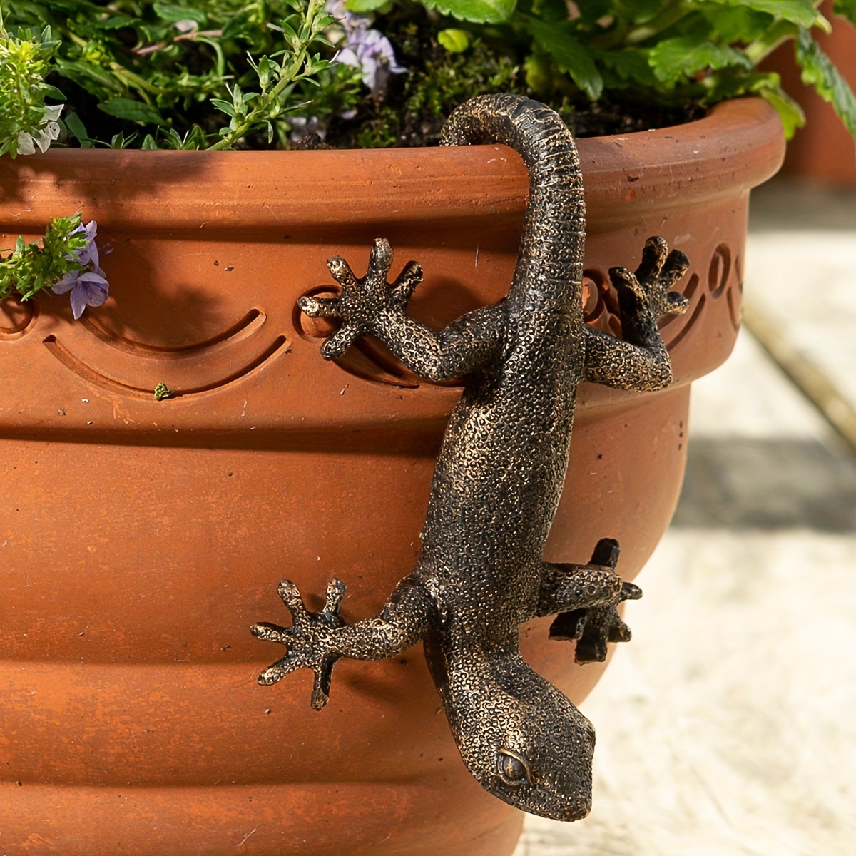 Bronze Hanging Garden Decor - Resin Animal Statue For Outdoor , Thanksgiving