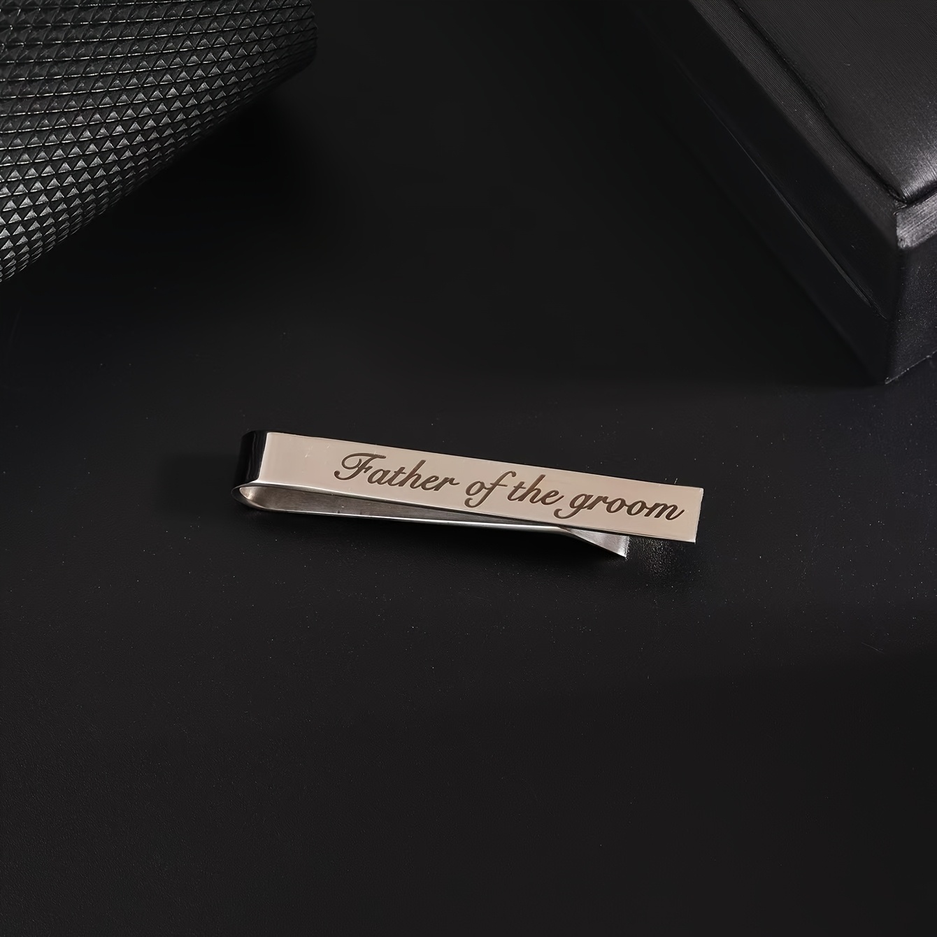 TEMU 1pc Dizisli Wedding Tie Clip For Men - Stainless Steel Minimalist Wedding Accessory With Lettered Nameplate Gift For Groom, Groomsmen, Bride To