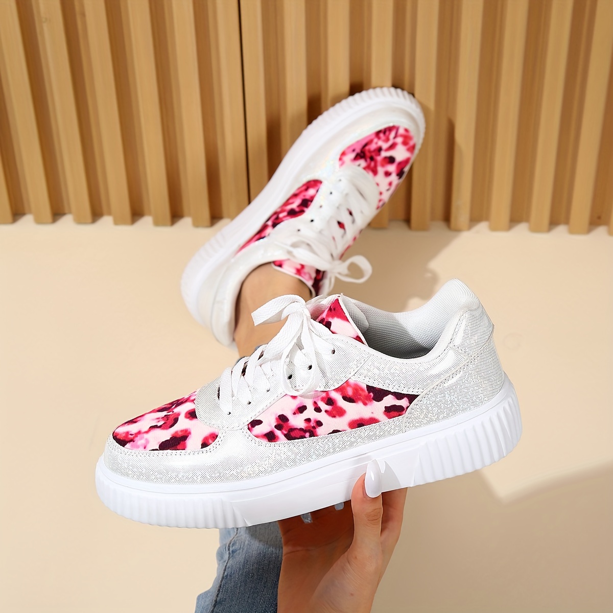 Women's Glitter Leopard Print Fashion Sneakers Low Top Casual Skate Shoes  Sports *-Up Round Toe with EVA Sole and Fabric Inner