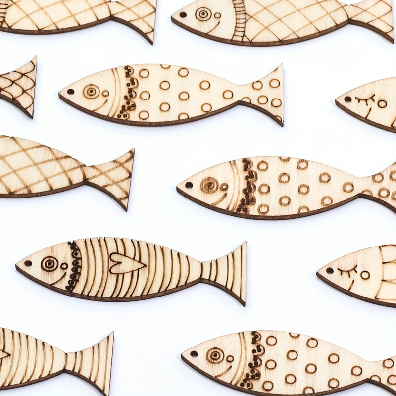 

50pcs Classic Mediterranean Hand-painted Wooden Fish Pendants - Nautical Themed Hanging Ornaments For Christmas, Halloween, Easter, Thanksgiving Decorations, No Power Required