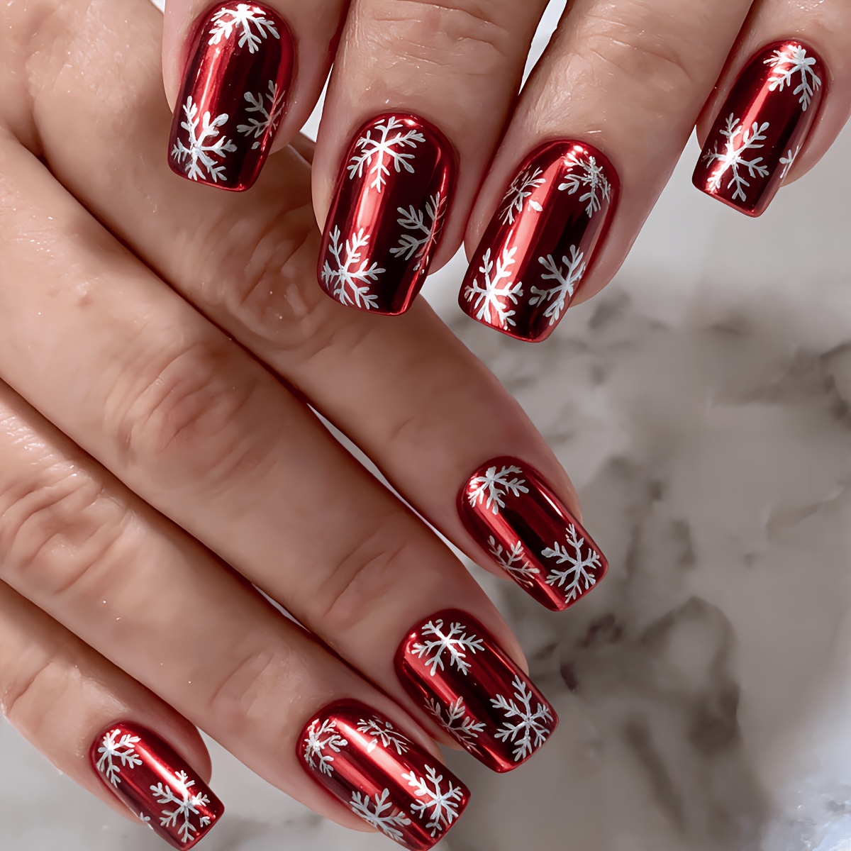 TEMU Faux ongles de Noël à motif de de neige rouges, pointes d'ongles carrées détachables de longueur moyenne, 24 pièces à mélanger et , ongles