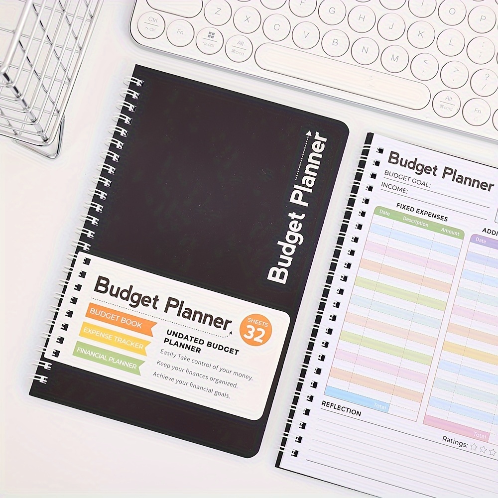 

Black Silvering Pvc Hardcover Budget Planner: 32 Undated Sheets For Monthly Budgeting, Expense Tracking, And Financial Goal Achievement - Suitable For Students
