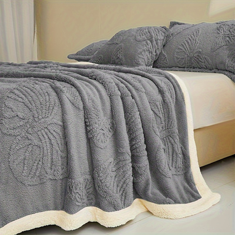 cozy thick   layered knitted throw blanket soft gray polyester for all year round   luxurious heavyweight machine washable contemporary style     details 3