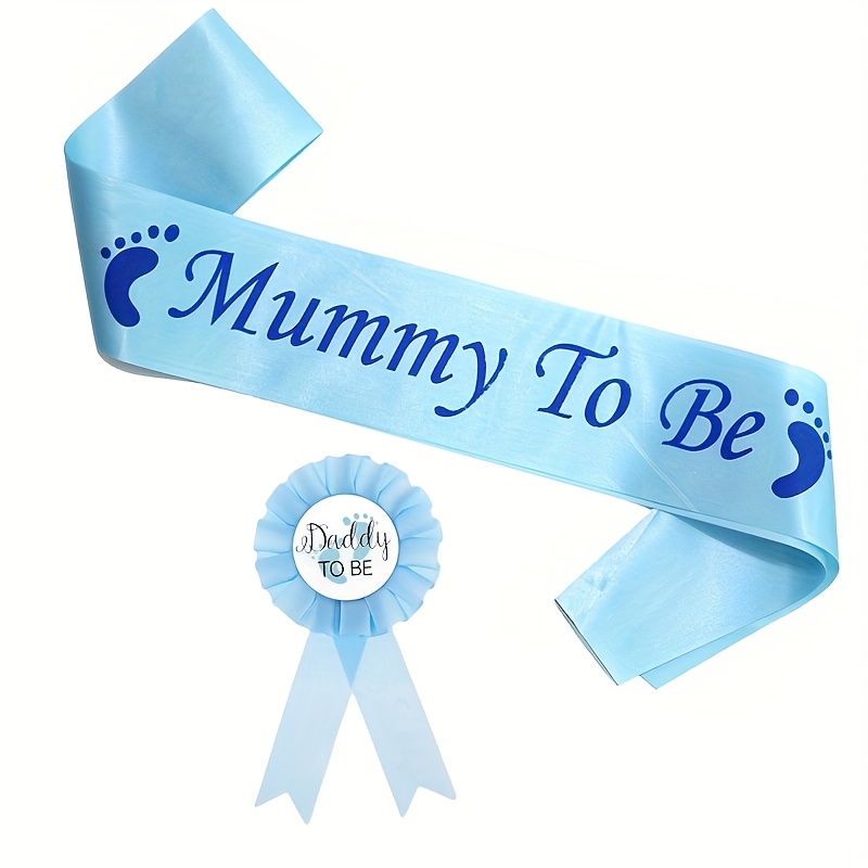 E-shop 2er-Set "Mummy to Be" & "Daddy to Be" Schärpe und Abzeichen - Blaue Stoffparty-Dekorationen für Geschlechtsenthüllung und Dusche