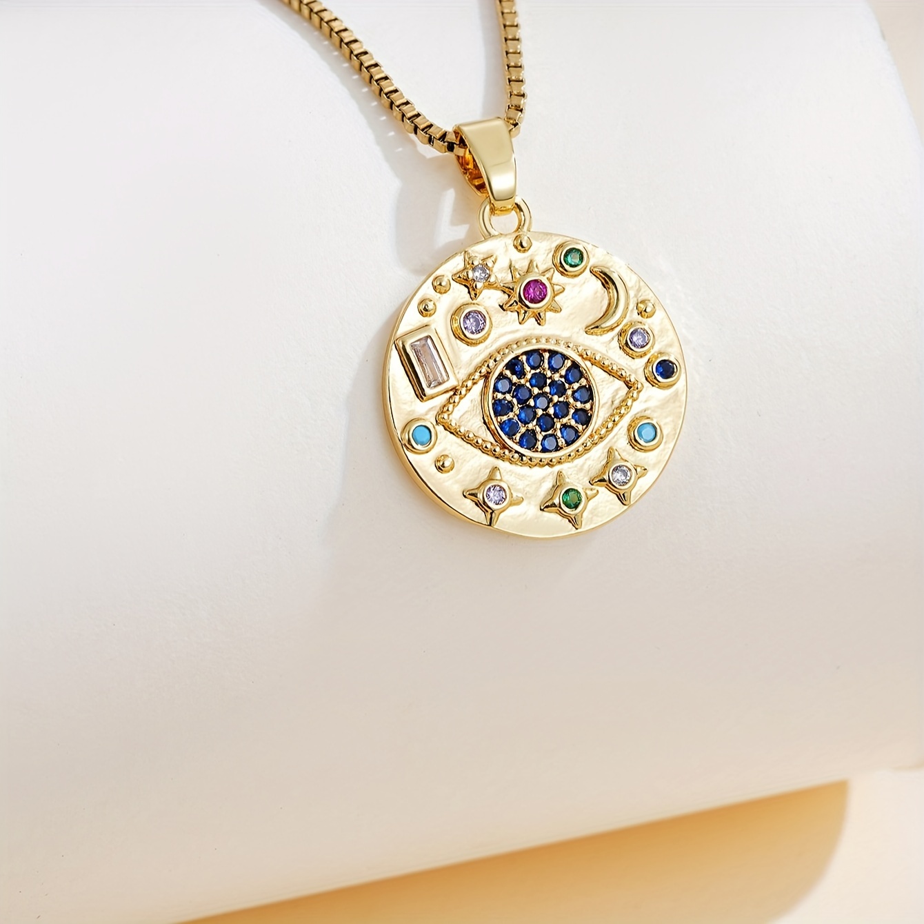 

Golden Stainless Steel Chain, Gold-plated Colored Cubic Zirconia Studded Eyepattern, Classic & Retro Design, Personality Fashion Trend, Street Daily Party Necklace Pendant