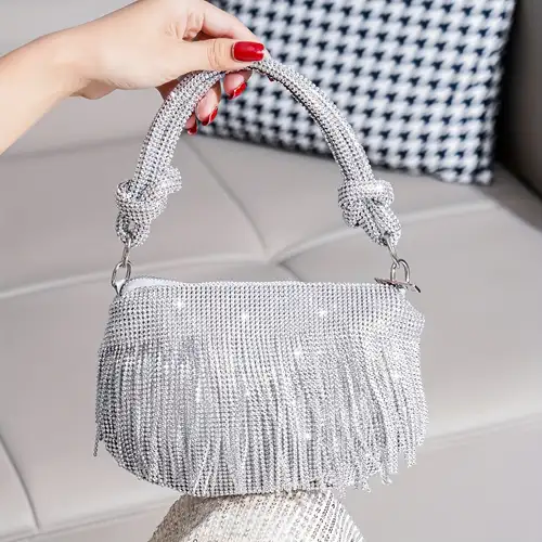 Au fil Délicat: Broderie perlée et pailletée, 2ème ouvrage Au fil Délicat: Broderie perlée et pailletée, 2ème ouvrage