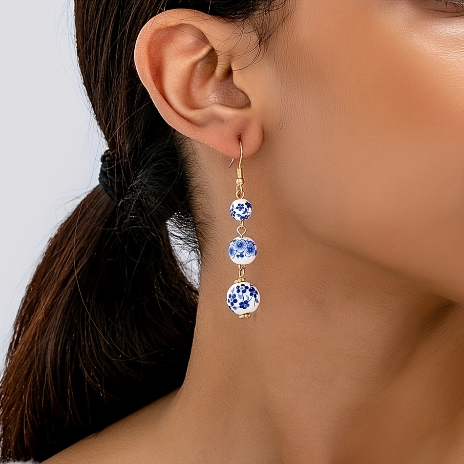 

1 Pair Vintage Chinese Blue And White Porcelain Beaded Earrings, 14k Golden Plated, Ceramic Dangle Earrings With Iron Posts, Elegant For Women, Fashionable Daily & Gift , Wear