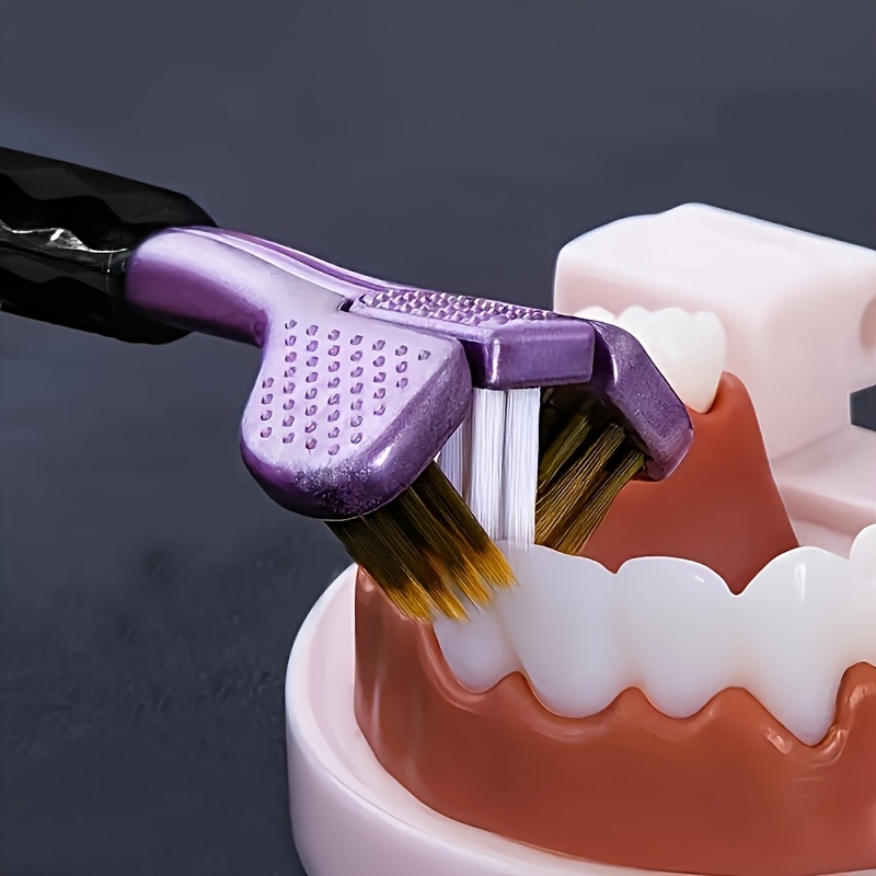 Set de cepillos de dientes manuales ergonómicos de 4 piezas, equipado con cabezales de cepillo de 3 lados, cerdas volcánicas doradas y agarre suave - Adecuado para adultos. El color del mango del cepillo es aleatorio.