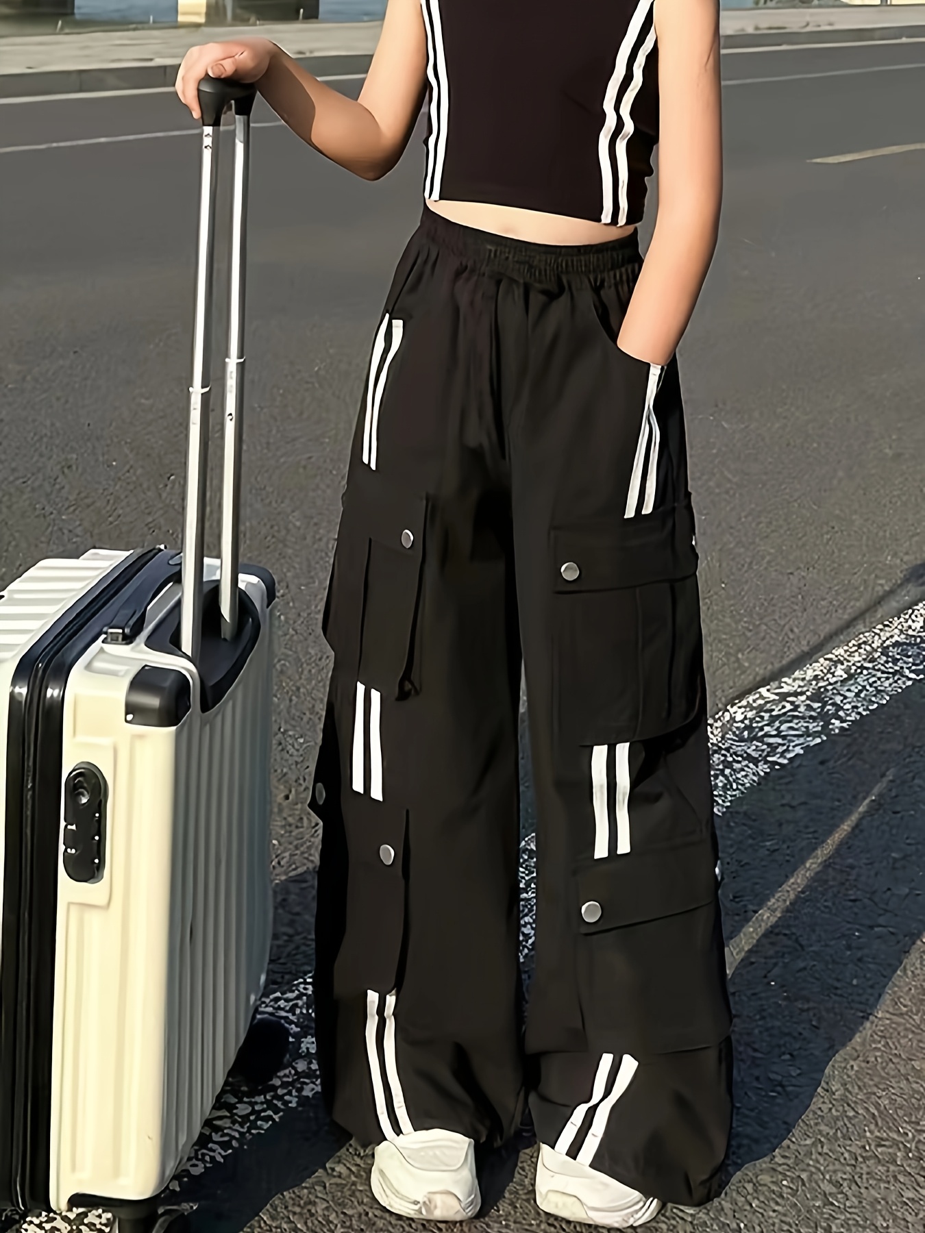 item picture y2k girls cargo pants casual and trendy loose wide leg trousers for girls featuring   with large pockets and a drawstring waist   students cycling and outdoor activities for outdoor