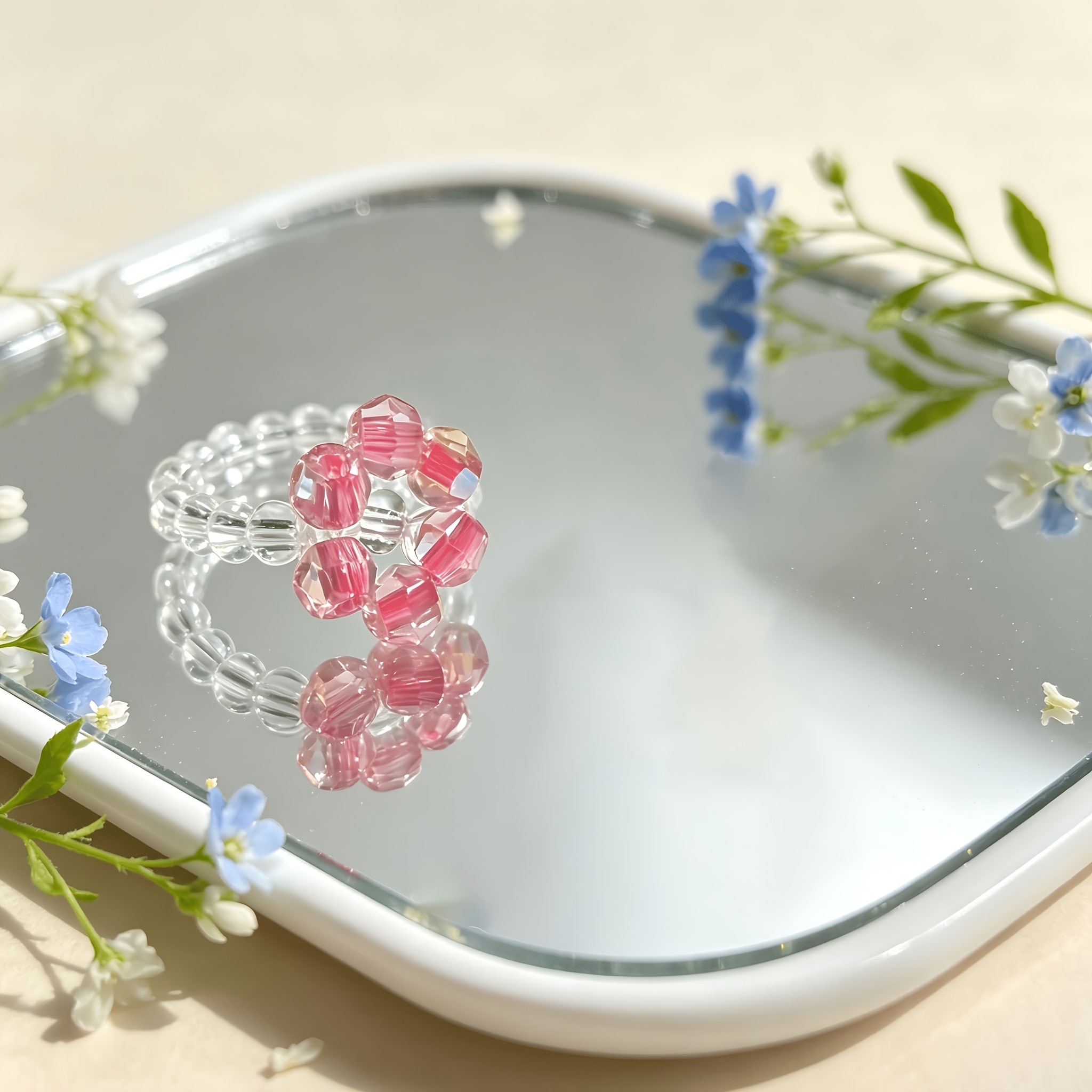 Women's Adjustable Elastic Cord Flower Shape Ring with Crystal