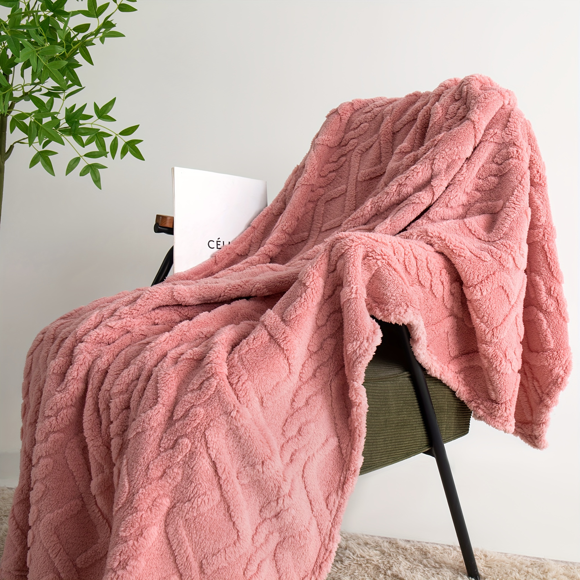 1pc Lamb Fleece Blanket - Luxuriously Comfortable & Ultra-Soft 3D Design - Dense Plush, Extra Warm Air-Conditioning Wrap - Cozy Flannel Throw for Bed, Couch & Travel - Single Piece, Versatile Use details 6