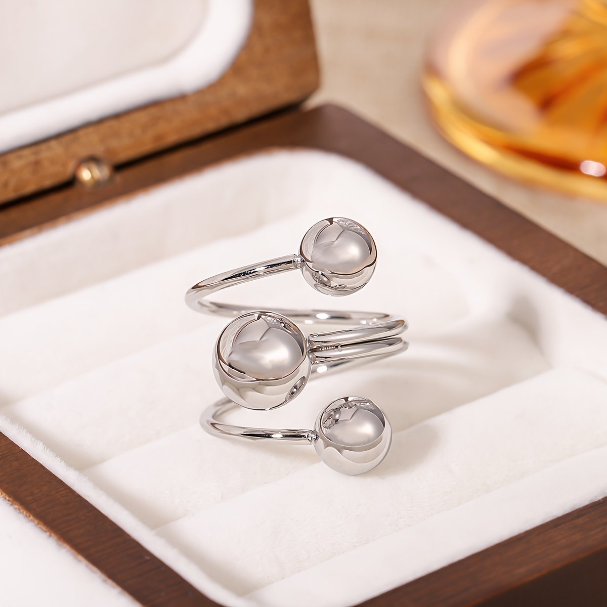 TEMU Spiral Ball Stainless Steel , Winding, Unisex Fashion Accessory, Perfect For Daily Wear And Stylish Layering, Luxuriously Simple, Versatile And