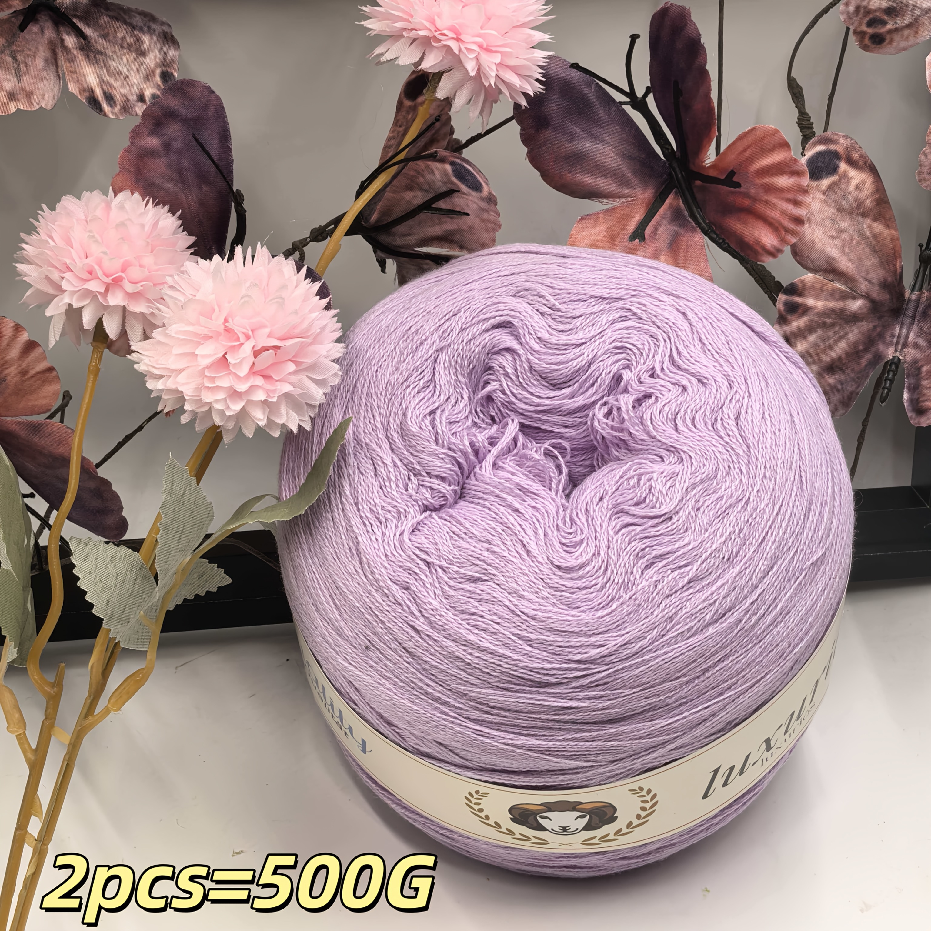2 vnt. 500G daugiasluoksnės pinta siūlų rinkinys, minkštas ir švelnus, ryškiaspalvis, vienoda storis, gerai išlaiko šilumą, tinka smėlio spalvos darbams, idealus pasirinkimas megzti/vinoti megztinius, šalikus, padėkliukus, kilimus, šalikus, kepurės, batus