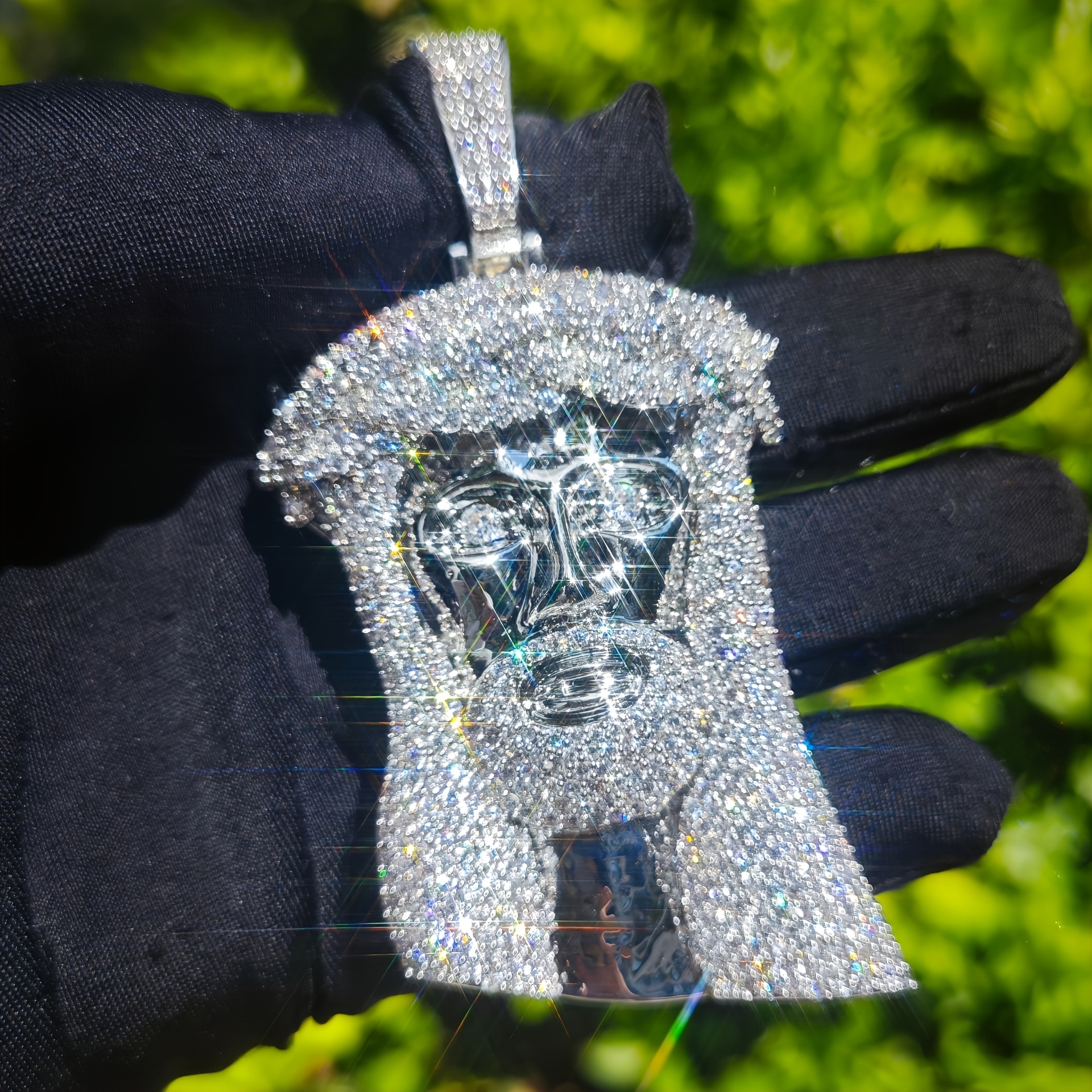 1 Thorn Vine Human Head Pendant, Hip-hop Style, Trendy Daily Wear Accessory, Includes 50cm Twisted Chain