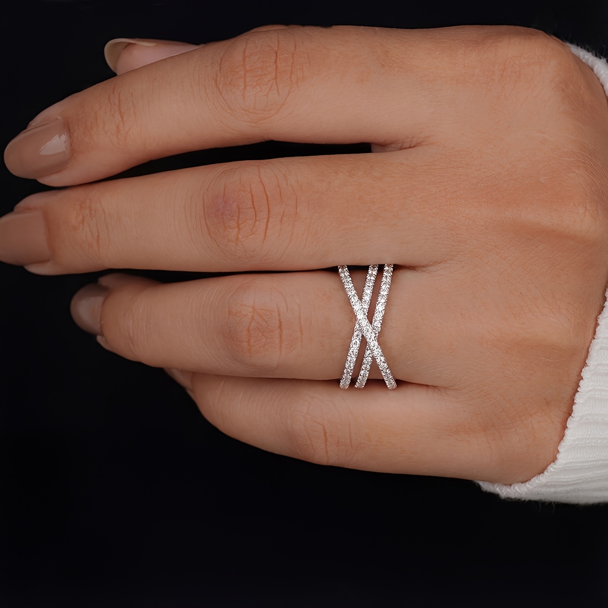 Women's Fashionable Platinum Plated Ring with Sparkling Line Design
