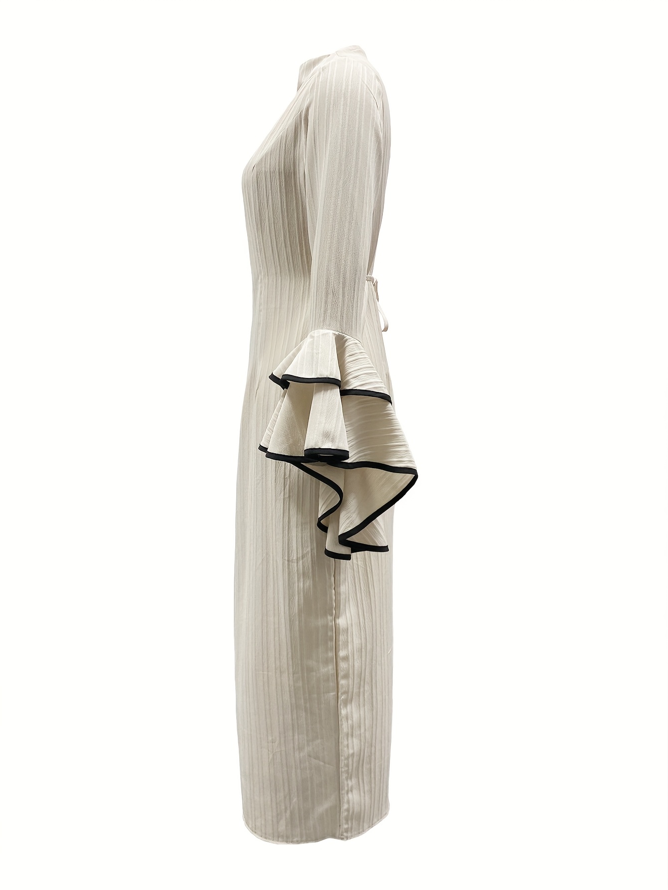 fitted top flowy skirt dress The Moment White Maxi Skirt - US 12