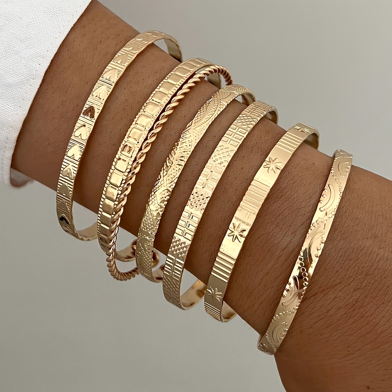 TEMU 7pcs Women Fashion Bracelet Set - Elegant Minimalist Adjustable Bangle Collection With Heart, Star And Twisted Design - Wear And Party Jewelry