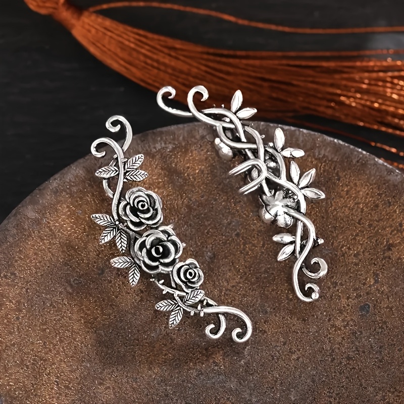 A Pair Of Floral Pattern Rose Ear Bone Studs Suitable For Women's Retro Elegant Everyday Wear Jewelry