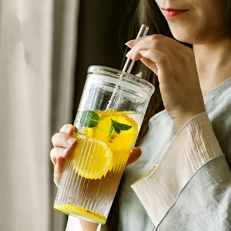 2pcs 22oz 650ml with lid straw and straw brush retro and modern easy to clean dishwasher safe reusable glass wide mouth smoothie cup glass ice coffee mug suitable for cold drinks hot drinks tea and other beverages best for christmas thanksgiving Product details 0