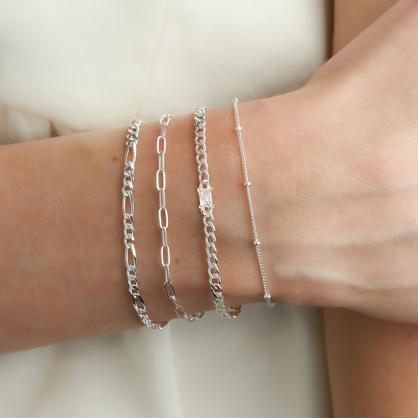 4pcs Set Elegant Everyday White Square Cubic Synthetic Zirconia Bracelet Set