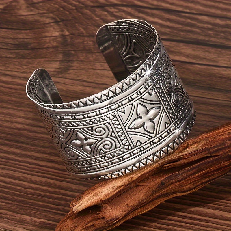 Vintage Exaggerated Open Mouth Printed Cross Bracelet for Ladies