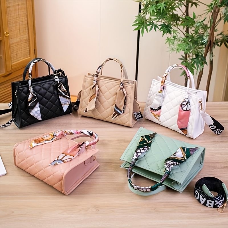 Elegante bolso bandolera sintético negro con correa extraíble y diseño acolchado de diamantes - Ideal para el uso diario, vacaciones y viajes - Un regalo de moda para los entusiastas del estilo.