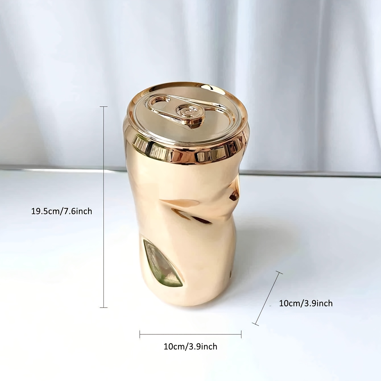 Electroplated glossy metallic chain evening bag, a stylish accessory for banquets and parties