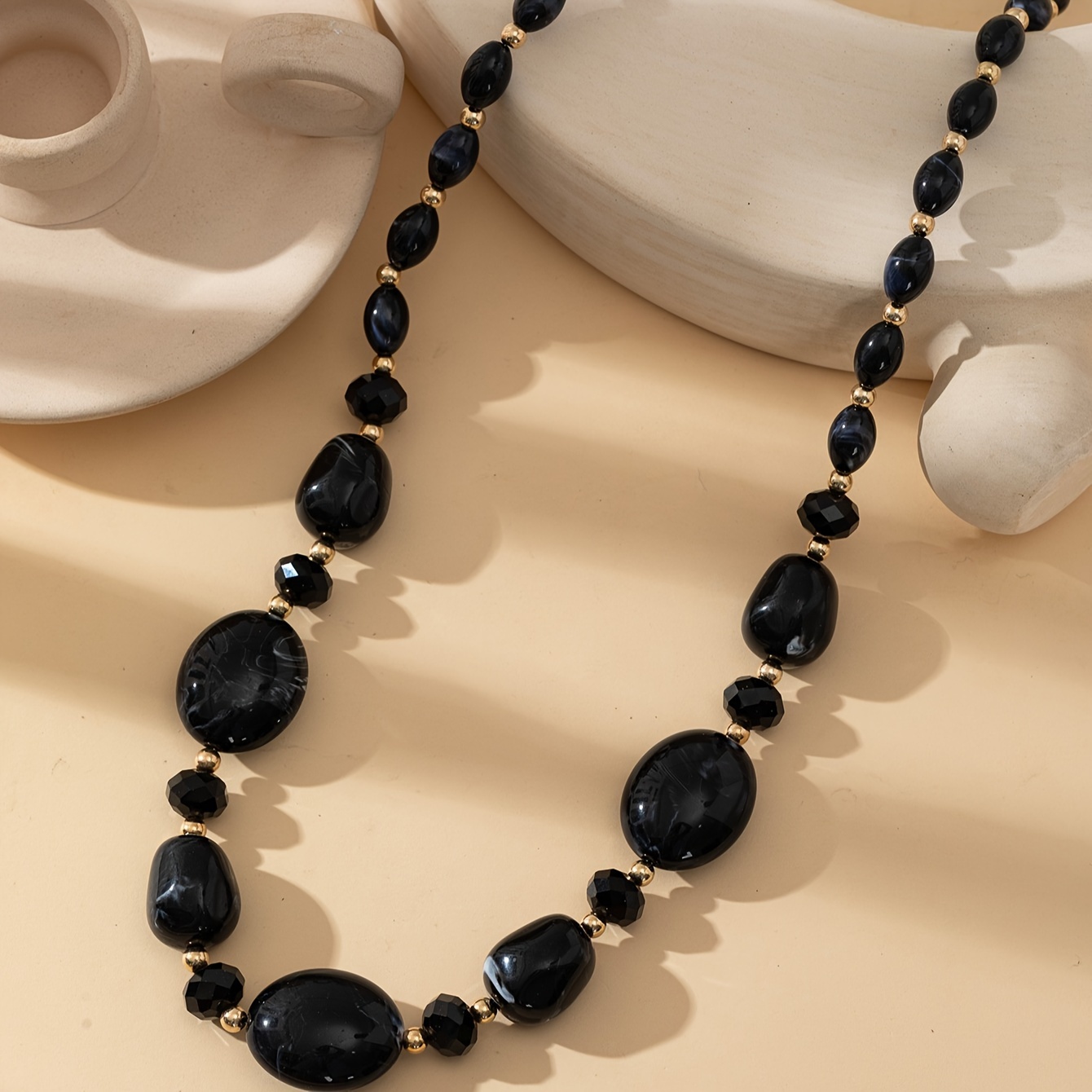 

Bohemian Simple Style Acrylic Bead Necklace Set - Elegant Black Long Strand Fashion Jewelry For Daily And Party Occasions - Versatile All-season Accessory