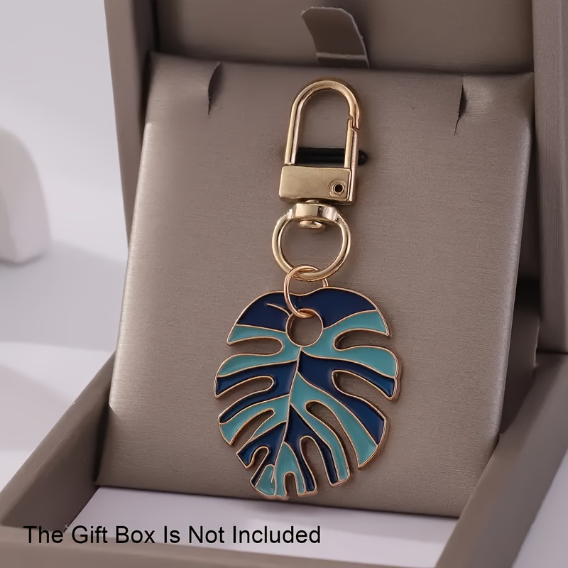 Leaf-Shaped Keychain Compatible for Handbags & Purses