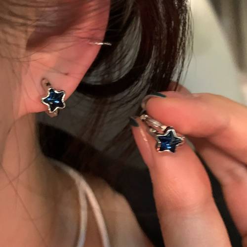 1 pair of stud earrings sweet and cool ear accessories simple and versatile high end stud earrings