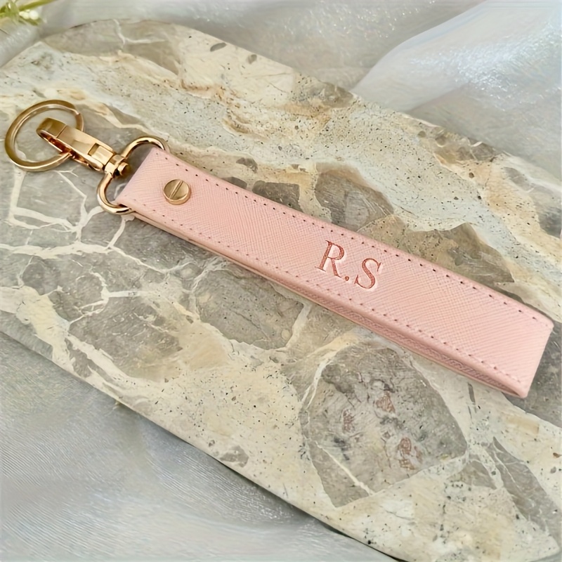 Personalized Customizable Initial Keychain Custom Name Double-sided Pendant Elegant Keychain Perfect Valentine's Day Gift Decorative Additions Fashionable Design Keychain