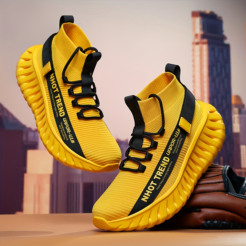 Men's Fashion Mid-Top Shoes, Men's Casual Sneakers, Breathable Mesh, Lightweight and Shock-Absorbing, Wide Elastic Band Design for a Snug Fit