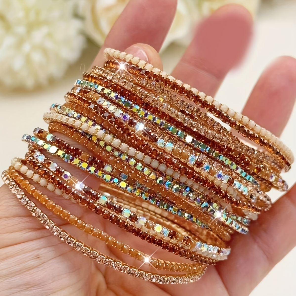 E-shop 11-teiliges Multicolor Strass-Armband-Set – Weihnachts- Halloween-Geschenk für Frauen, Trendiger Farbverlauf-Schmuck (Farben zufällig sortiert)