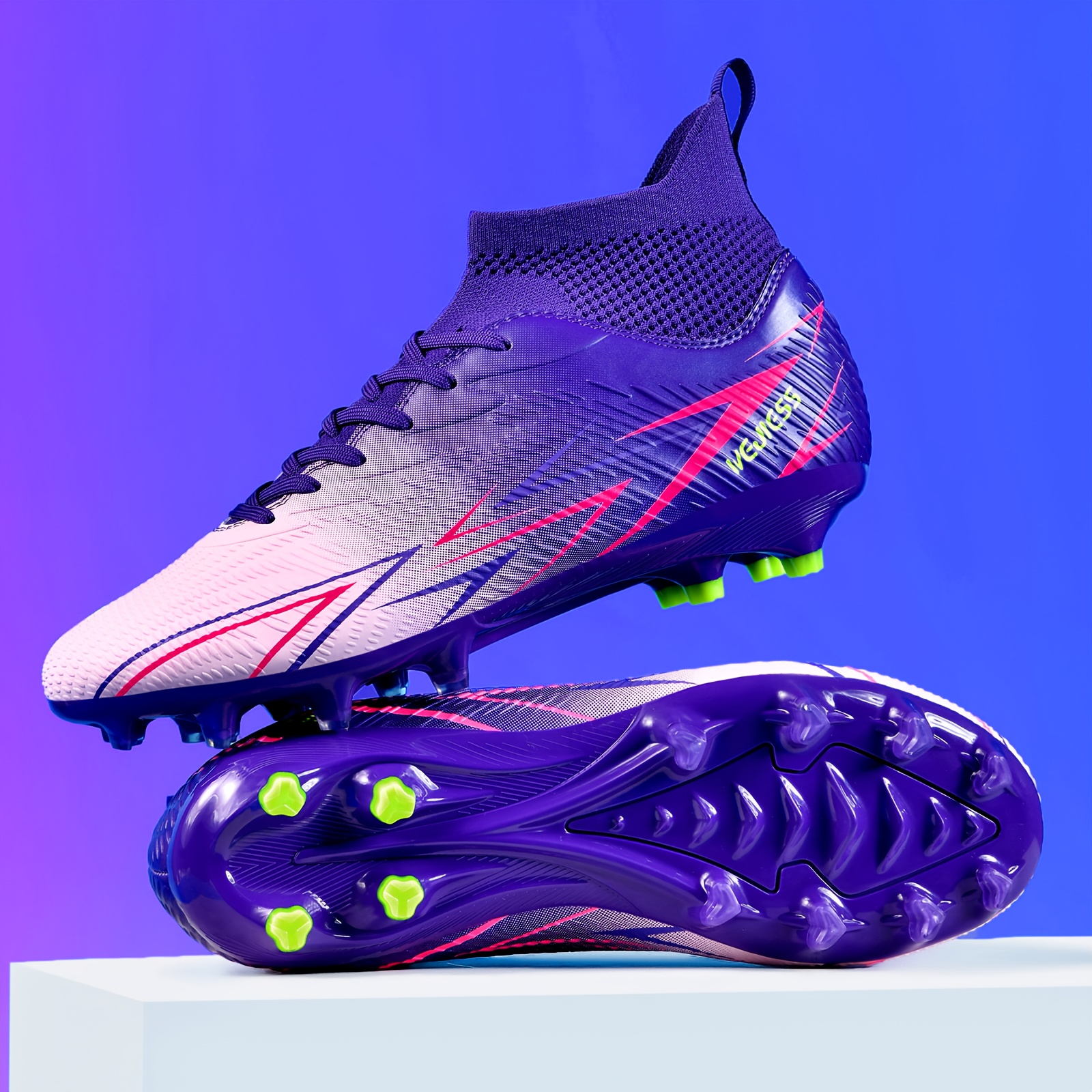 [Zapatillas deportivas] Nuevas zapatillas de entrenamiento para competición de hombre con clavos AG antideslizantes, zapatillas de fútbol transpirables de caña alta para adultos, adecuadas para parejas, calzado de fútbol profesional para exteriores, clavas deportivas negras clásicas ligeras