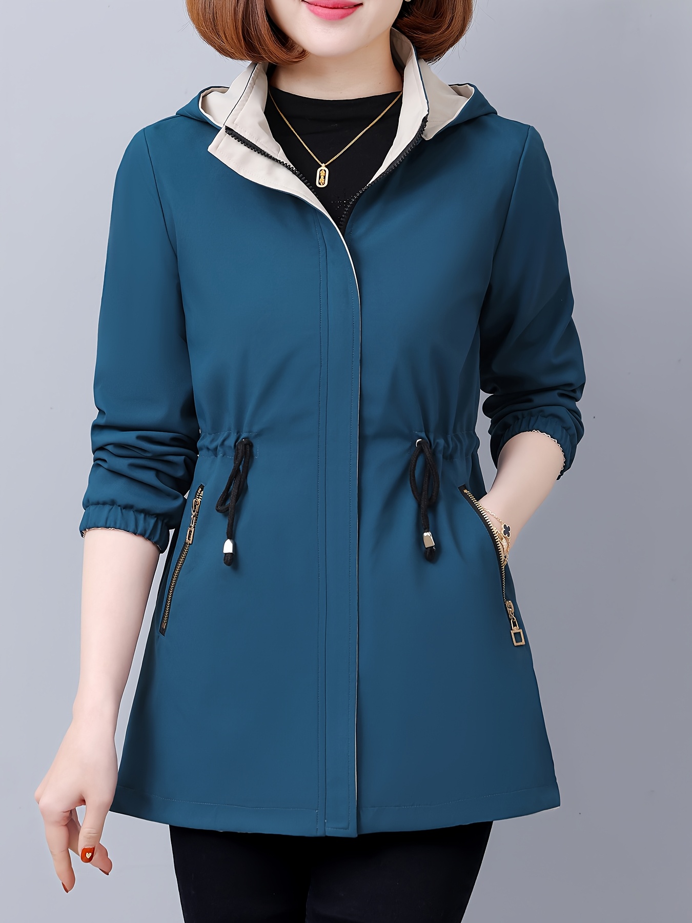 Chaqueta Elegante con Capucha de Longitud Media para Mujer - Abrigo Reversible a Prueba de Viento con Cintura Ajustable y Bolsillos con Cremallera, Ropa Casual de Color Sólido para Primavera/Otoño, Sudadera con Cordón, Diseño Estructurado - Imagen 9