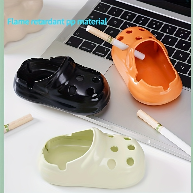 1pc flame resistant clogs shaped smoking ashtray pp plastic clog   with irregular sole resistant for home office hotel use smoking device ashtray not cigarettes