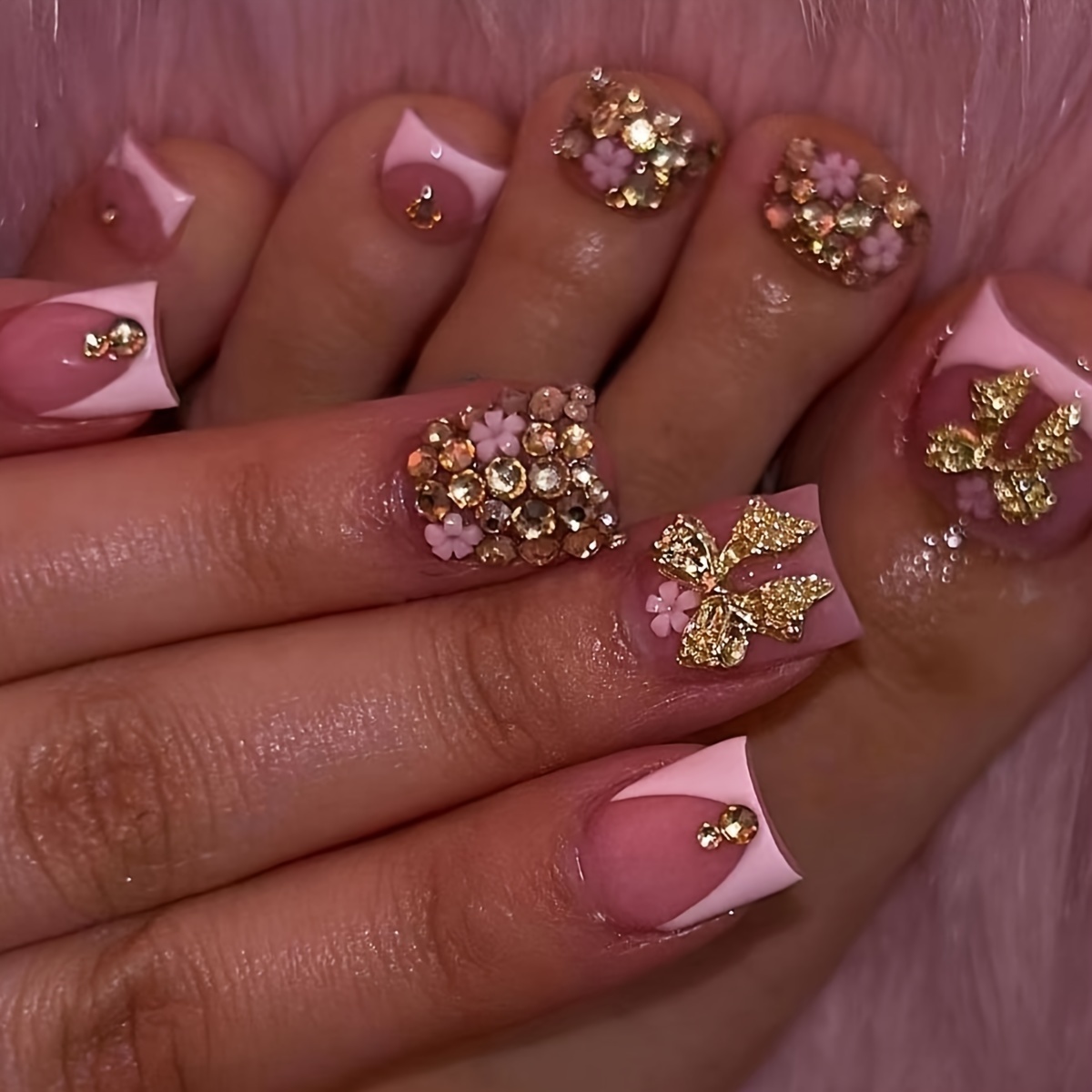 

Pink Short Square Press-on Nails Set With Glitter Butterfly And Rhinestone Flower Design, Includes Jelly Glue & Nail File