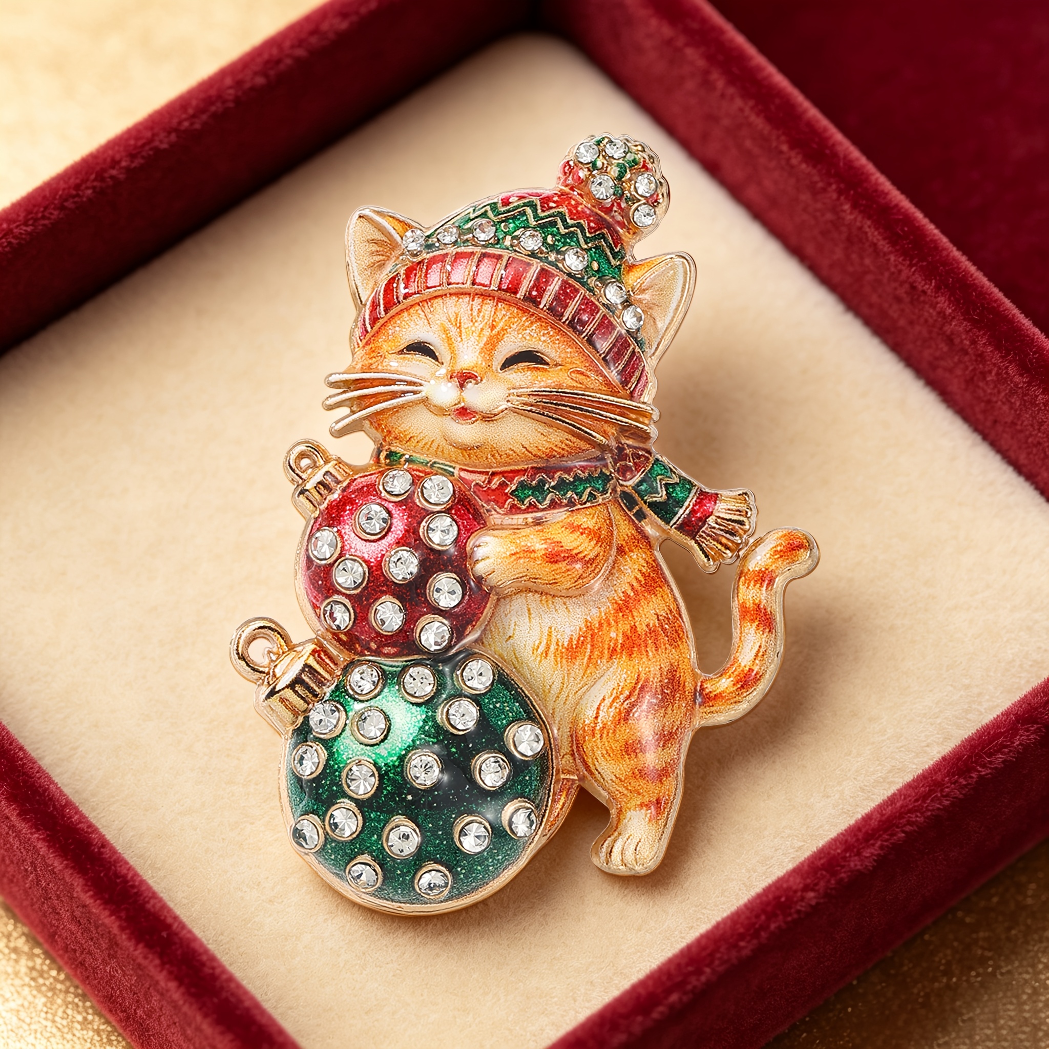 TEMU 1 pièce Broche Chaton SOLEVDO avec Strass et Bonnet/Écharpe en Tricot - Ornement de Noël Rétro Adapté aux Manteaux, Pulls, Châles, Cadeau Toute